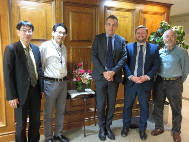 イギリスのWP THOMPSON INTELLECTUAL PROPERTY ご来所時の様子